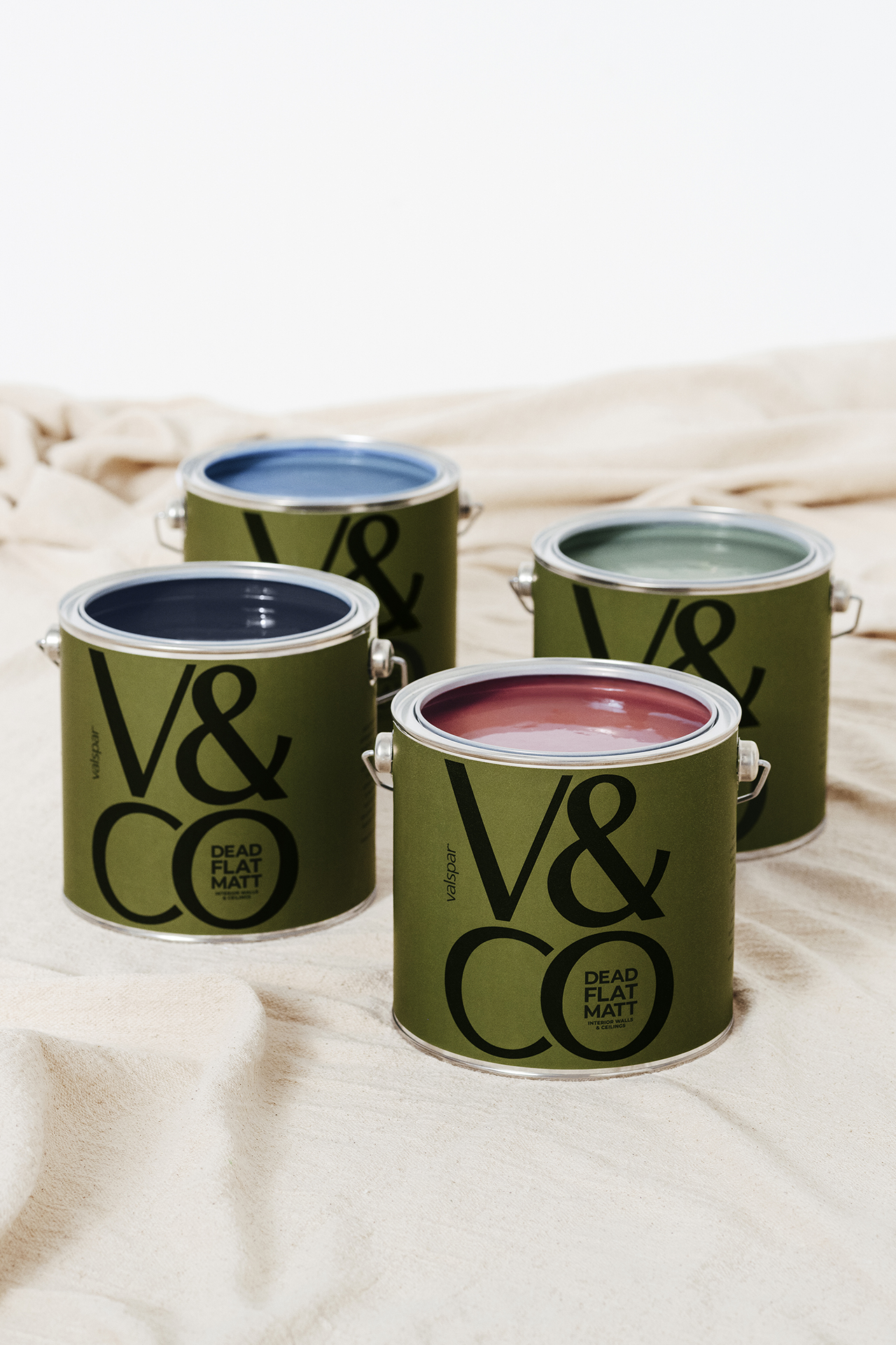 V&CO Paint Can Red Blue Green 